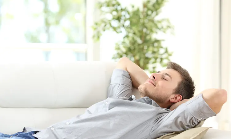 استراحت برای درمان آرتروز شانه در منزل